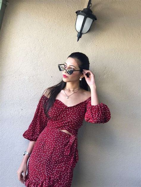 Is Sri Lanka Safe For Female Travelers? Find Out With This Bachelorette ...