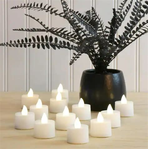 Flameless & Smokeless Flickering Electric LED Tea Light Candles – AuraDecor