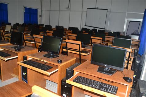 Fasilitas – UNIVERSITAS KATOLIK WEETEBULA