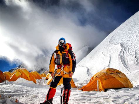 Dead Bodies On Everest Rob Hall