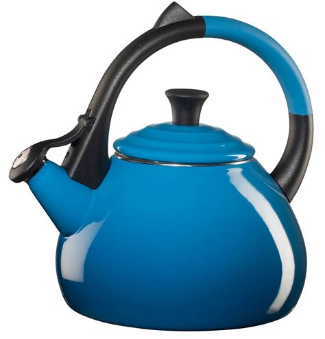 Le Creuset 1.6-Qt. Oolong Tea Kettle - Macy's | Kettle, Traditional ...