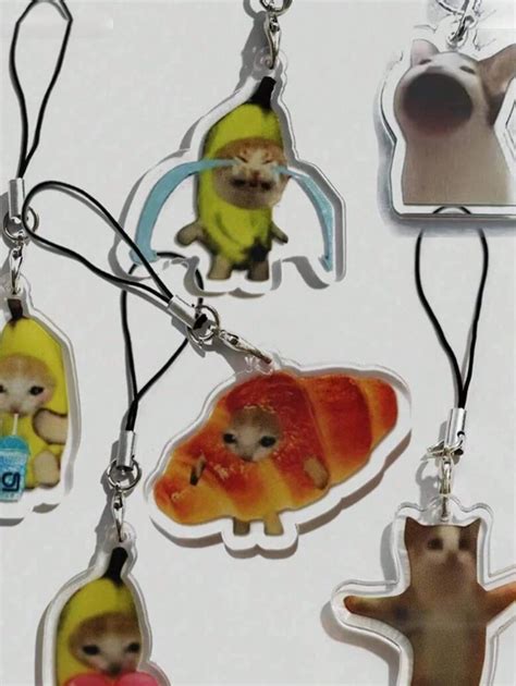 6pcs Cute Cartoon Cat Shaped Food, Banana, Meme Head Pendant Keychain ...