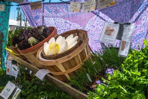 These 11 Incredible Farmers Markets In Oregon Are A Must Visit ...