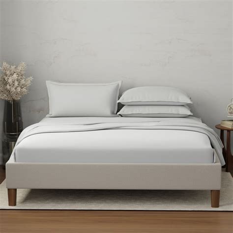 Buy BOUTIQUE LIVING Emblem Cotton 300TC 5Pcs Super King Bedsheet Set ...