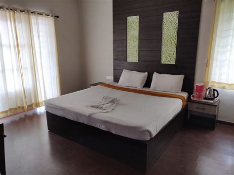 Dew Drop Inn | Budget Hotel in Ooty Hill Station, Tamilnadu, India