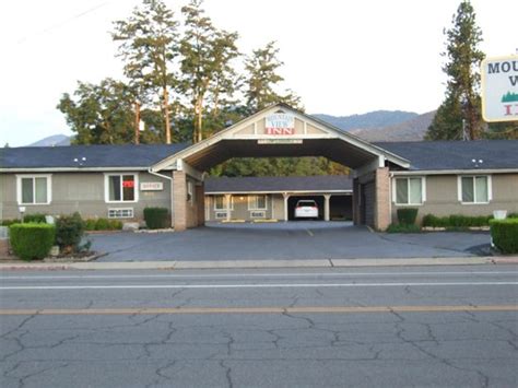 MOUNTAIN VIEW INN (Yreka) - Hotel Reviews, Photos, Rate Comparison ...