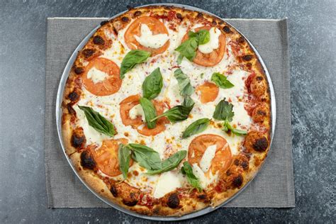 Deliciously Authentic Pizza | Broken Arrow | Old World Pizza