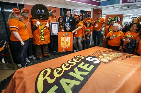 Reese's Take 5 sets world record for largest chocolate and nut bar ...