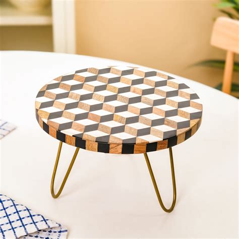 Optical Illusion Wooden Riser Online - Premium Platter | Nestasia