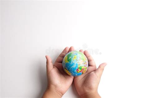 Globalization White Globe 的图像结果