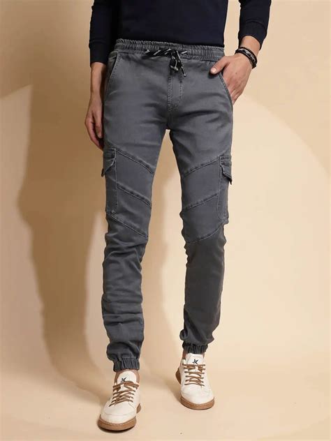 Buy Stylish Joggers for Men Online - Global Republic