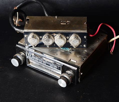 RADIOMOBILE 104 '8' TRACK / RADIO + JENSEN NAME FLAP - The Jensen Museum