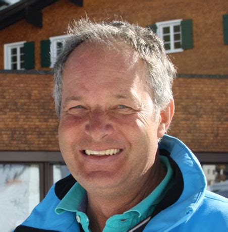 Skilehrer Skilehrerinnen Skischule Lech Arlberg