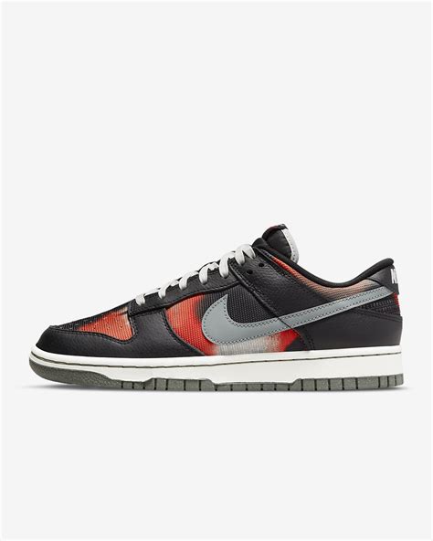 Nike Dunk Low Retro Premium Men's Shoes. Nike IN