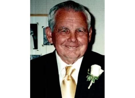 Clarence McLaren Obituary (2025) - Oneida, IL - Hurd-Hendricks Funeral ...