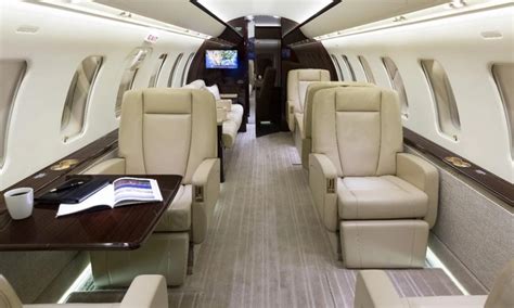 N64JE Challenger 604 - Jet Edge International S/N 5965