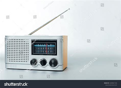 12,893 Fm Radio Wave Images, Stock Photos & Vectors | Shutterstock