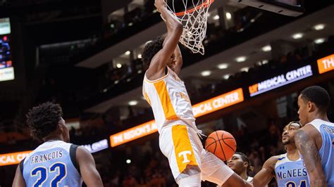 Tennessee basketball score vs. Arizona: Live updates for Vols-Wildcats