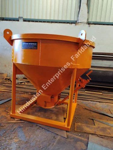 Concrete Buckets for Tower Crane - Material Controlled Tower Crane Cow ...