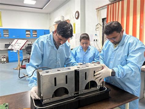 इटारसी लोको शेड की टीम के नवाचार और उन्नत तकनीकि से होगी 36 लाख की बचत ...