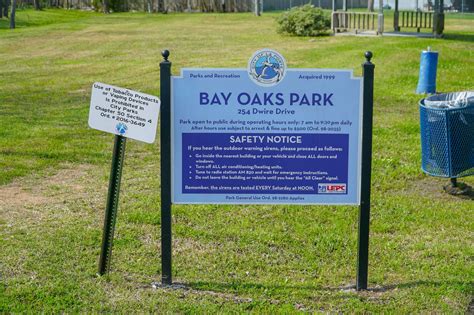 Facilities • Bay Oaks Park