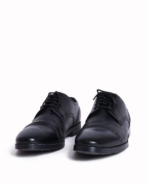 Cole Haan Black Leather Cap-Toe Lace-Up Shoes - My Almari