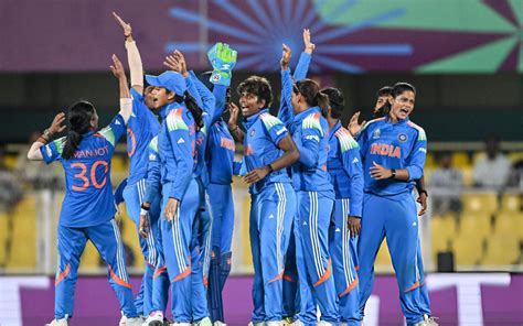 https://media.crictracker.com/media/attachments/1761999482490_India-Women-Team.jpeg