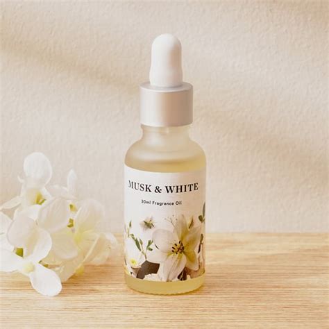 Aroma Oils: Buy Aroma Oil Online At Low Prices - Home Centre