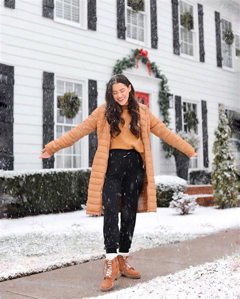 Layering 101: Your Go-To Petite Winter Coat Guide