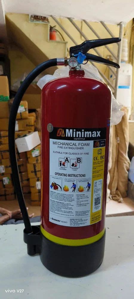 Water Based Fire Extinguisher - Minimax MMO Water 9ltr IS:15683 Stored ...