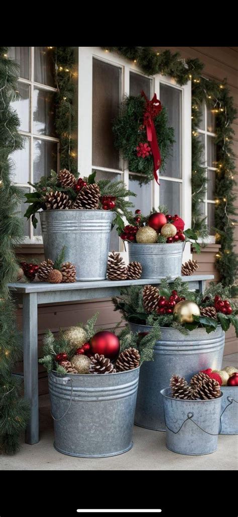 Pin by Wendy Toomey on Christmas | Country christmas decorations ...
