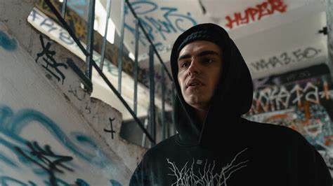 Where are Australia's celebrities in the drug crisis? | Meer