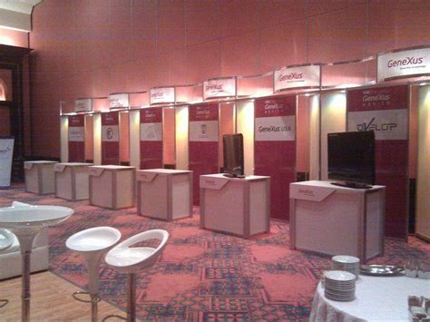 ESPACIOS CREATIVOS: Customer Reviews, Stands and Services