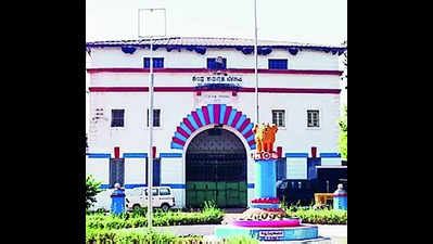 Threat Call To Gadkari: Police Find Terrorist Link | Hubballi News ...