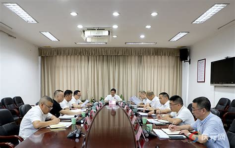 县委财经委员会第五次会议召开