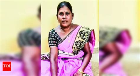 Prosthetic Leg: Disabled woman forced to remove prosthetic leg to enter ...