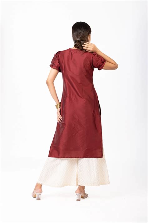 Buy Maroon puff sleeve straight kurta online at Zlaata