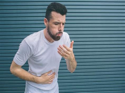 Are Persistent Nausea Or Vomiting Signs Of Stomach Cancer? Here Are 9 ...