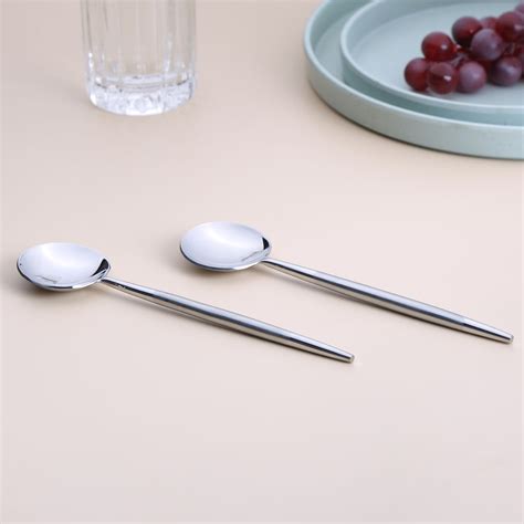 Arias by Lara Dutta Canary Stainless Steel Dinner Spoon Set of 6 ...