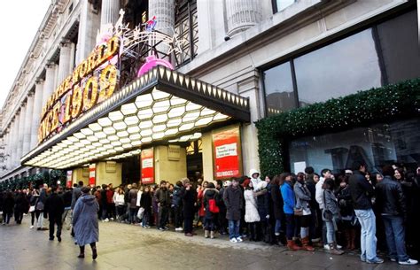 Selfridges, London - TimesTravel