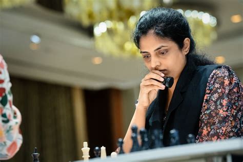 FIDE World Cup 2023 R3 TB: A short day at the office for Nihal, a ...