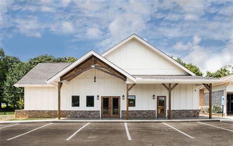 Veterinary – Michael Graves