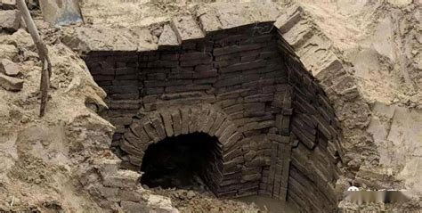 江苏省发现水下古墓，专家推测为沈万三墓，墓内出土宝贝无法估值_腾讯新闻