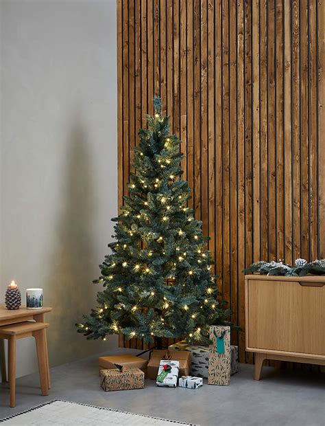 Buy Pine Cone Candle at Marks & Spencer