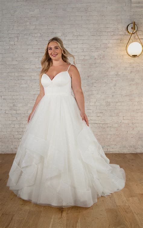 Modern Princess Plus Size Ballgown Wedding Dress with Corset-Style Bodice