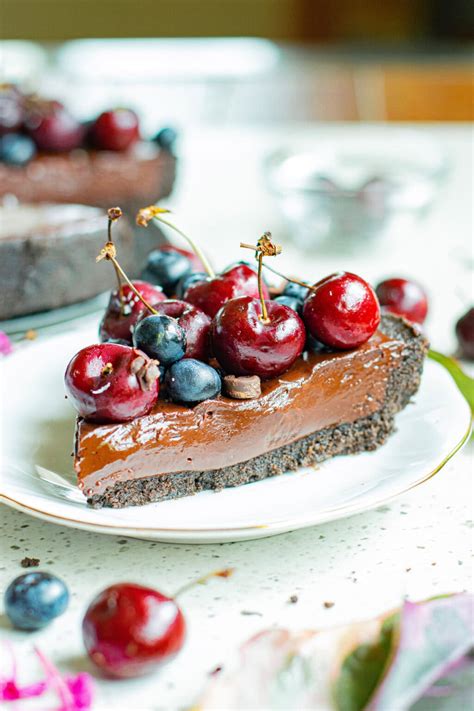 43 SUPER EASY VEGAN DESSERTS - Happy Food, Healthy Life