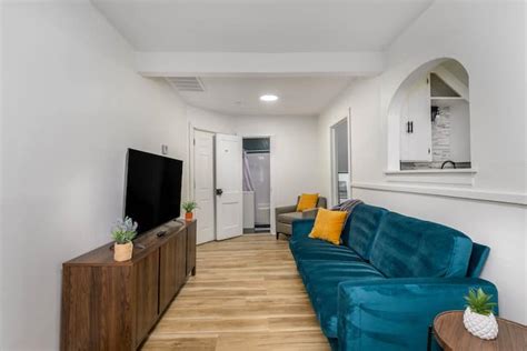 Departamento de 2 habitaciones en Wichita con cocina completa y ...