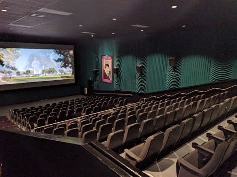 Movie Theater «Regal Cinemas Short Pump 14 & IMAX», reviews and photos ...