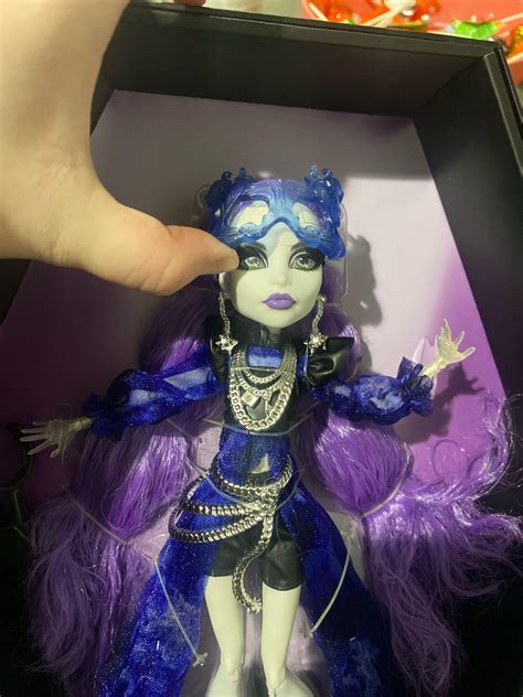 Screaming crying throwing up : r/MonsterHigh