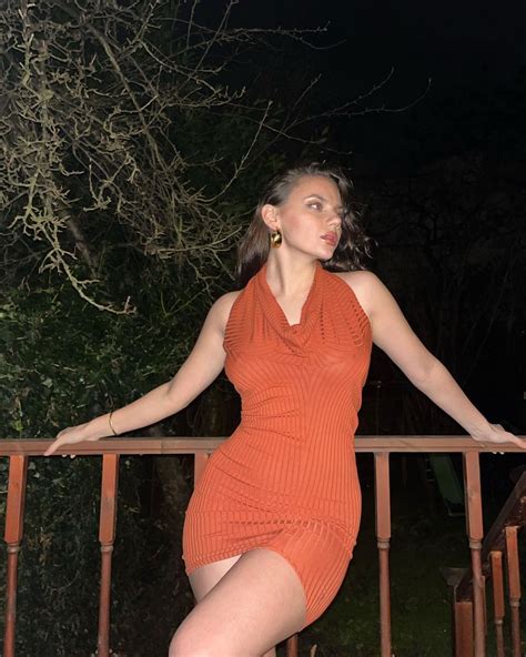 Dafne Keen - Bio, Age, Height, Wiki, 😍 | Models Biography